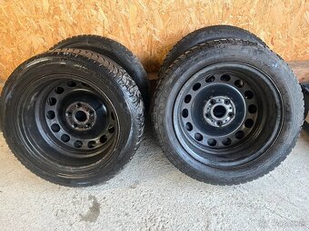 Plechové disky Passat B7 R16 - 2