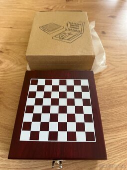 Darčekový box na víno Šach - 2