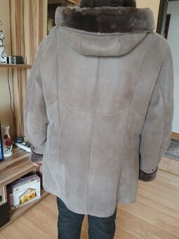 Kožuch pravý veľ.46 - 2