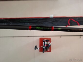 Prívlačové prúty + navijaky + taška - 2