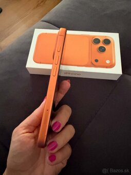 Apple  iPhone 17 Pro orange 256gb.  Bateria 97% - 2