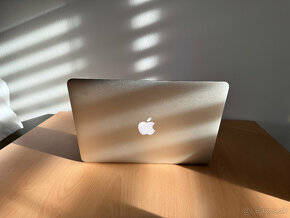 Predam  Apple MacBook Pro - Retina 13-ich, Early 2015 - 2