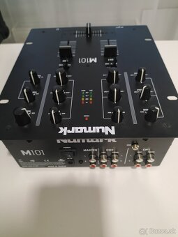 DJ Mix Numark M101 - 2