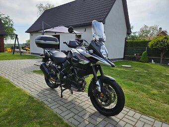 SUZUKI V STROM 1000 XT ČIERNA PERLA DL 1000 V-STROM - 2