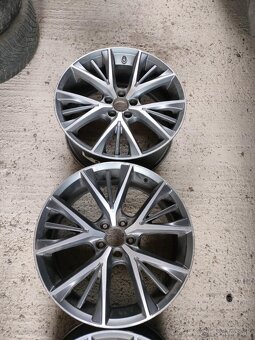 4ks alu disky orig. Volvo 5x108 r19 - 2