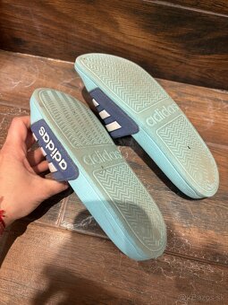 Predám slapky adidas k vode veľkosť 35 - 2