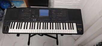 Predám klavesi Technics sú výbornom stave plus dávam stojan - 2