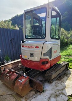 Mini bager Takeuchi TB225 - 2