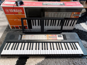 Predám Keyboard Yamaha PSR-F50 - 2