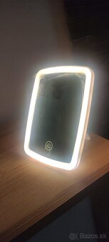 LED kozmetické zrkadlo - 2