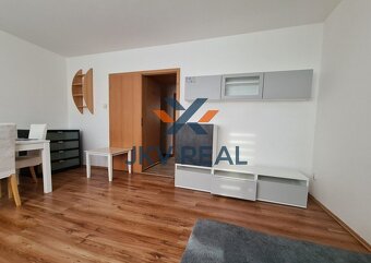 Prenájom 3izb.bytu blízko centra v Trnave na Družbe - 2