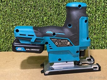 Makita JV102DZ Aku priamočiara píla Li-ion CXT 10,8/12V - 2