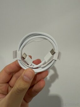 C - C / Nabijacka na iPhone Apple NOVE - 2