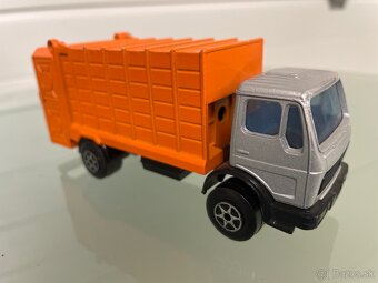 Majorette smatiarske auto - 2