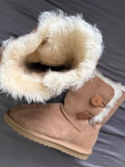 Dámske kožušinové čižmy UGG - 2