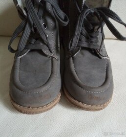 Bobbi Shoes topánočky s kožušinou veľkosť 23 - 2