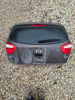 Kufrové dvere Kia Rio 3 2015 - 2