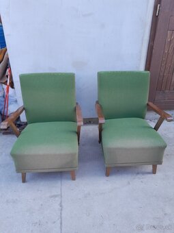 Predám zelené kreslá cena spolu 50€ - 2