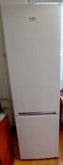 Chladnička s mrazničkou zn. Beko - 2