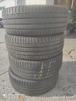 Pneu 235/55R18 100V - 2