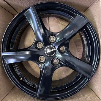 5x114,3 R16 6,5J ET50 Borbet - 2