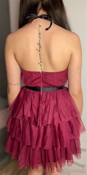 Krátke spoločenské šaty, veľ M - 2