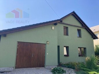 EXKLUZÍVNA PONUKA Na predaj dvojpodlažný Rodinný dom s gará - 2