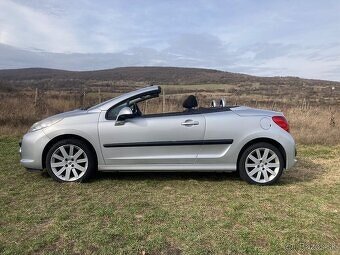 Peugeot 207 CC - 2