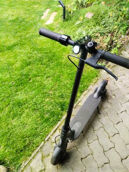 Xiaomi Mi Pro 2 elektrická kolobežka - 2