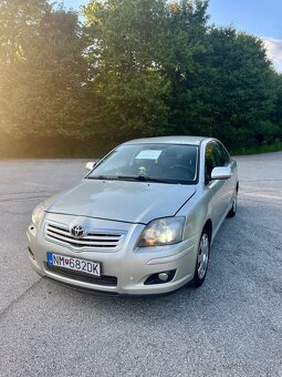 TOYOTA AVENSIS - 2