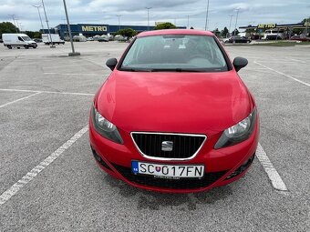 SEAT Ibiza Sport 1.4 16V, 63 kW, 12/2010, 141 600 km - 2