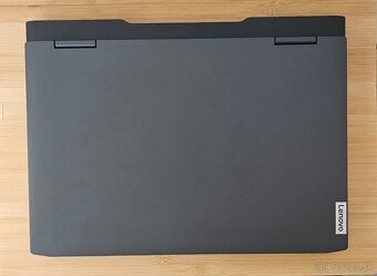 Herný notebook Lenovo IdeaPad Gaming 3 15IAH7 - 2