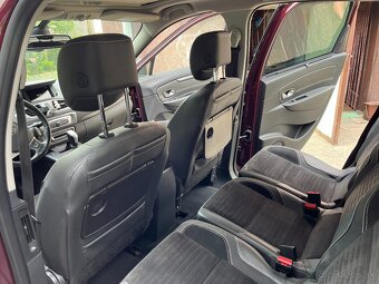 Renault Mégane Scénic 1.5dCi X-MOD - 2