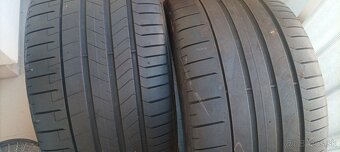 letné pneumatiky 305/30 ZR21 - 2