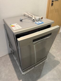Umývačka riadu BOSCH - 2