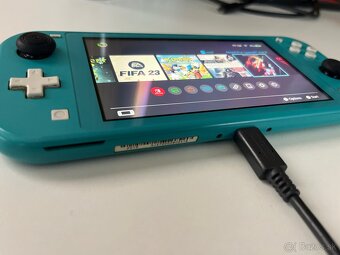 nintendo switch lite+vela hier+ 64GB karta - 2