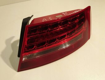 Audi A5 8T 2007-11 pravé zadné svetlo  LED - 2