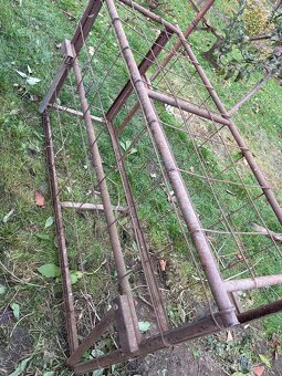 Poľnohospodárske stroje - 2