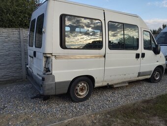 Predám Peugeot Boxer 2.8hdi v celku na diely - 2