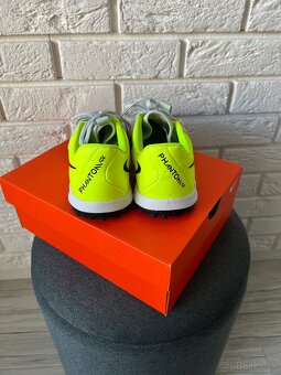 Nike Phantom GX 2 Academy TF, detské tenisky, veľkosť 37,5 - 2