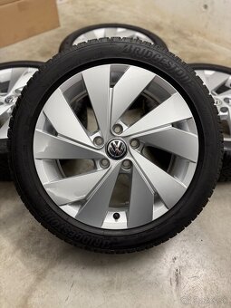 Zimná sada 5x112 R17 , 205/50/17 Golf Octavia A3 Passat - 2