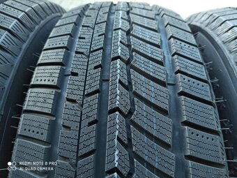 zimne pneu 205/55 R17 - 2