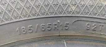 Zimná pneumatika 4ks 185/65 R15 92T Kleber Krisalp HP3 - 2