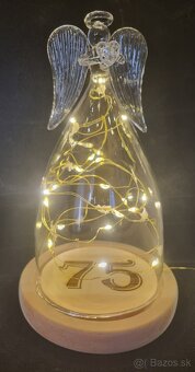 Sklenený Anjel s dreveným podnosom - 2