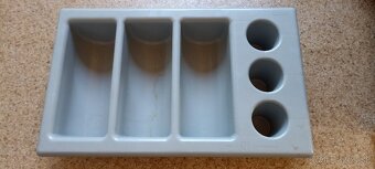 PREDÁM PRÍBORNÍK - 2