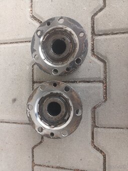 Predám volnobežky na suzuki samurai - 2