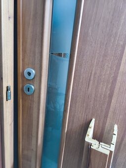 Predam dvere so zarubnou - 2