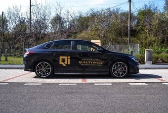 Hyundai i30 N Fastback 2.0 T-GDi N Performance MT - 2