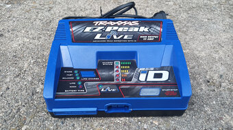 TRAXXAS EZ-Peak LIVE s Bluetooth, nabijacka, Predam. - 2
