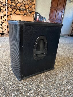 Behringer Eurolive B1500XP - 2